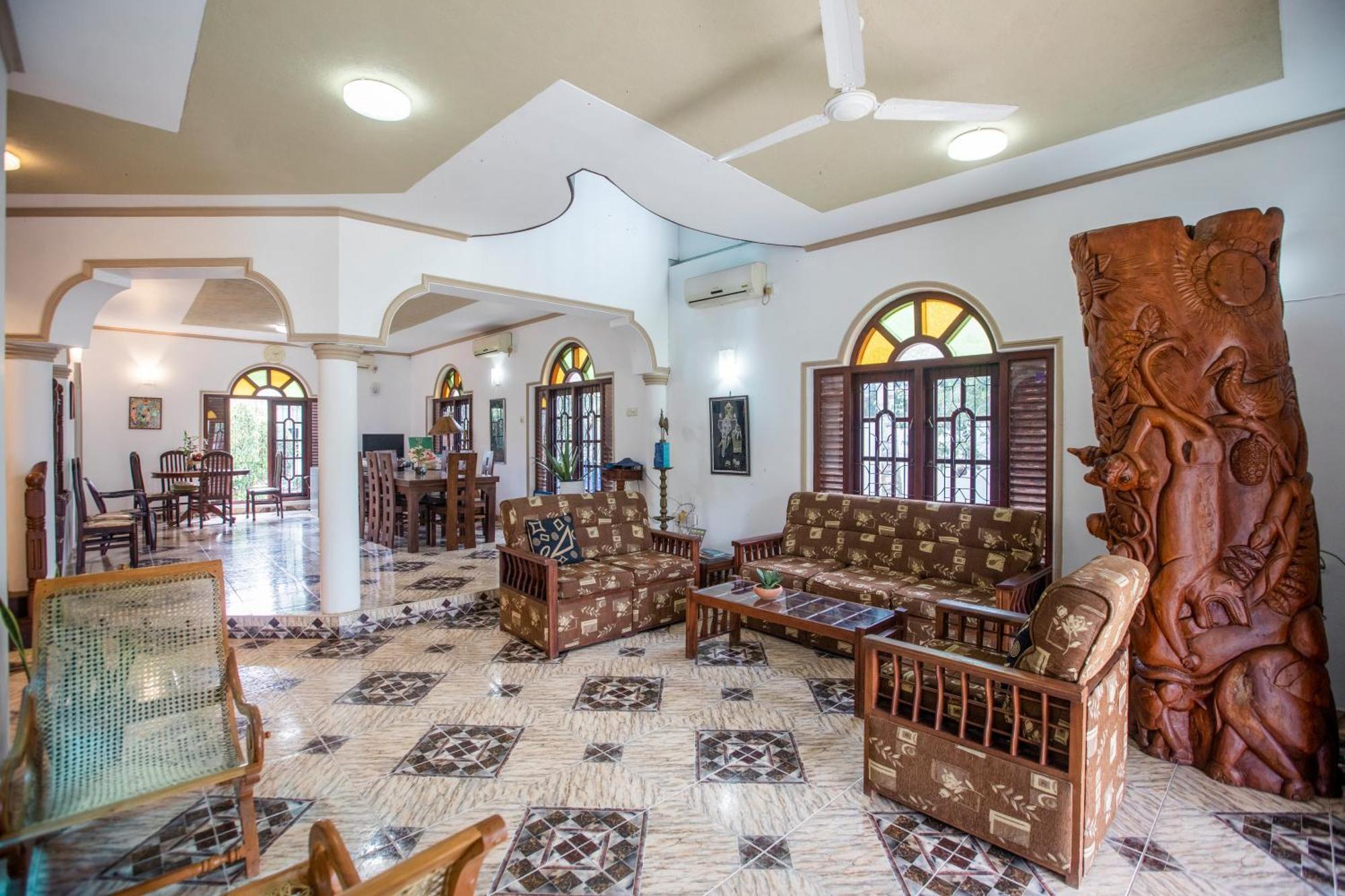Three Shades Bed & Breakfast กอลล์ ภายนอก รูปภาพ